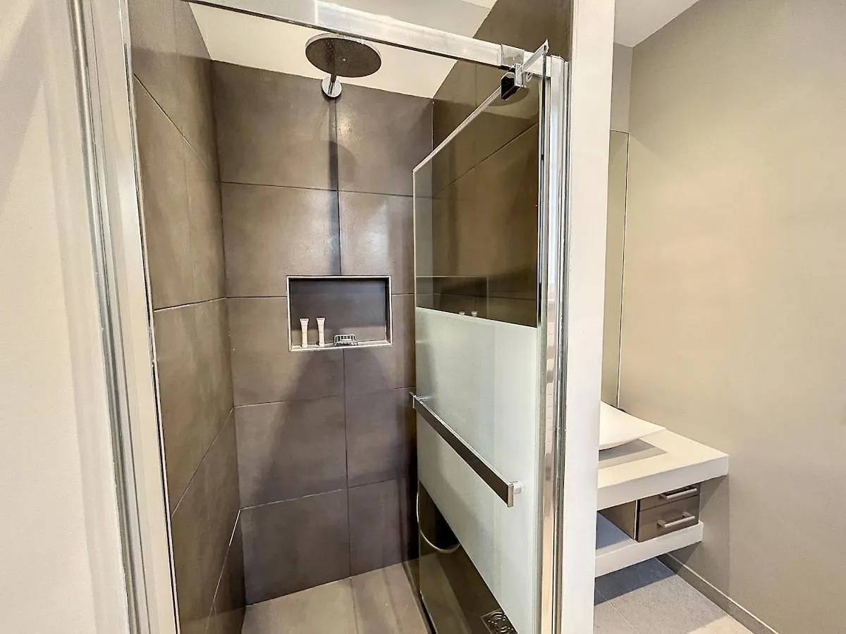 Executive Apartment - Hotel Particulier, Paris 16