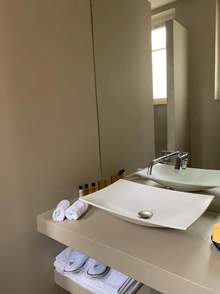 Executive Apartment - Hotel Particulier, Paris 16 França